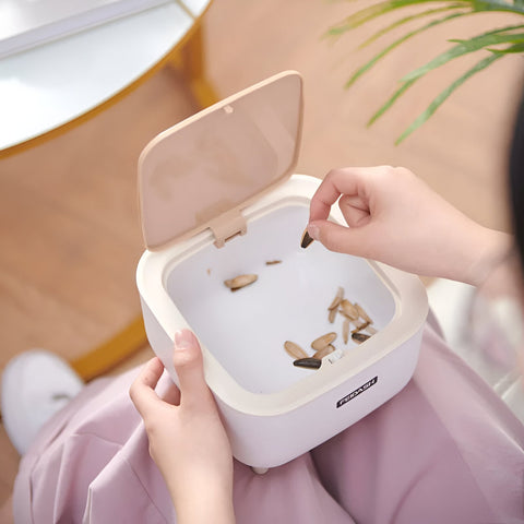 The universal tabletop container is square