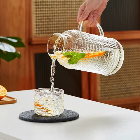 Glass jug with embossed design 2l
