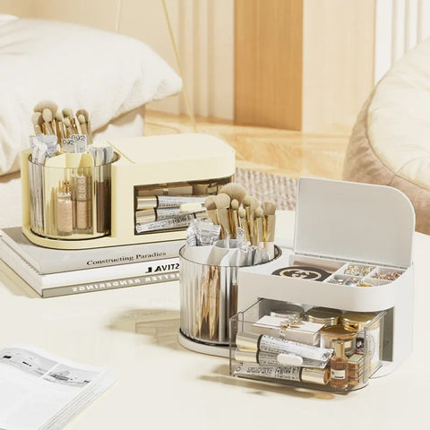 Organizer for cosmetics and accessories