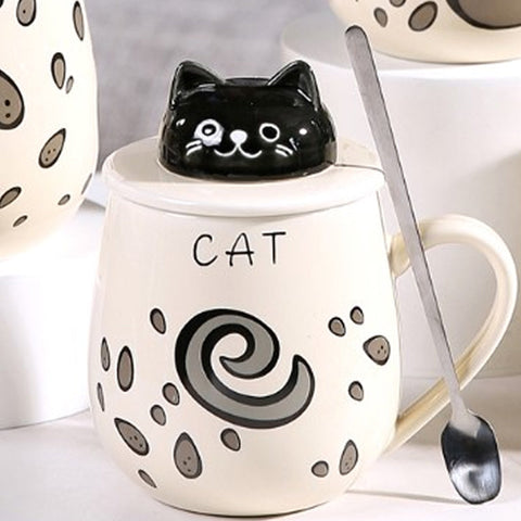 Set of ceramic cups with lids "Black Cat"