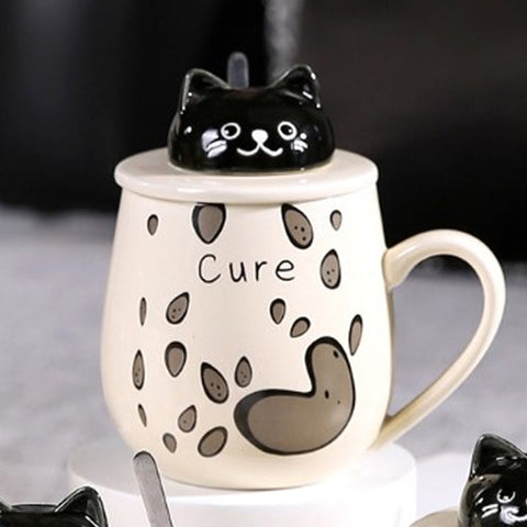 Set of ceramic cups with lids "Black Cat"