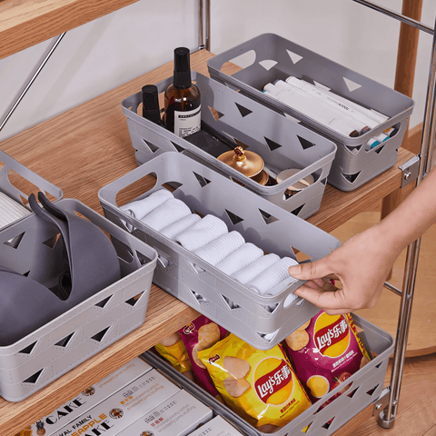 Universal Organizers for Storage
