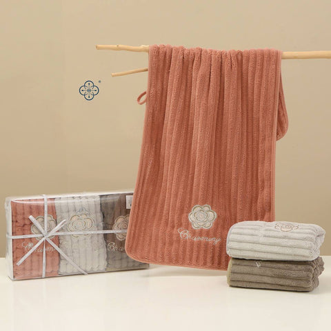 A set of stylish towels with an exquisite design