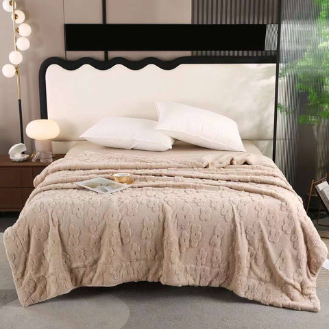 Sheepskin blanket with a three-dimensional pattern