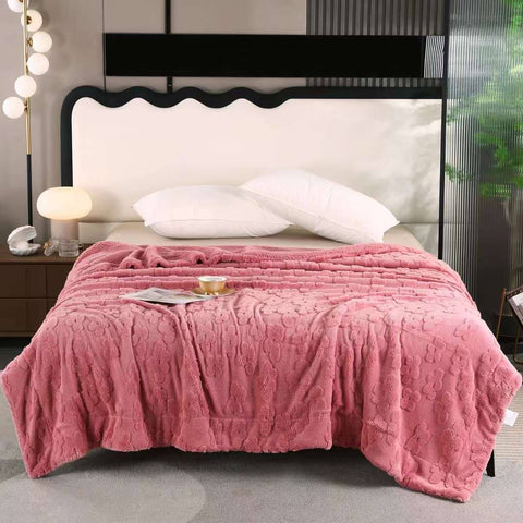 Sheepskin blanket with a three-dimensional pattern