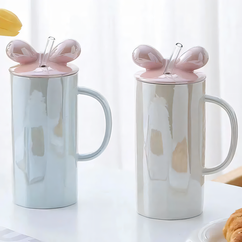 Magic mugs with a bow-lid