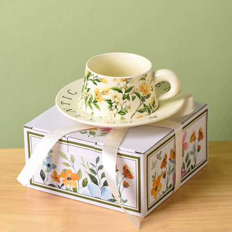 Ceramic cup with saucer in a blister pack