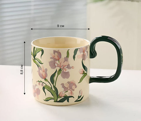 Ceramic cup with floral design 400 ml