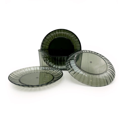 Stylish Set of Plastic Plates (6 pcs.)