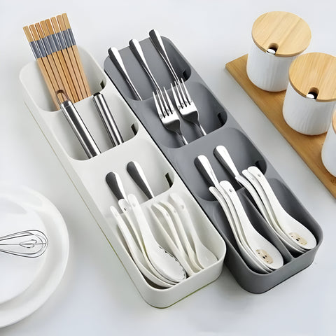 Cutlery organizer