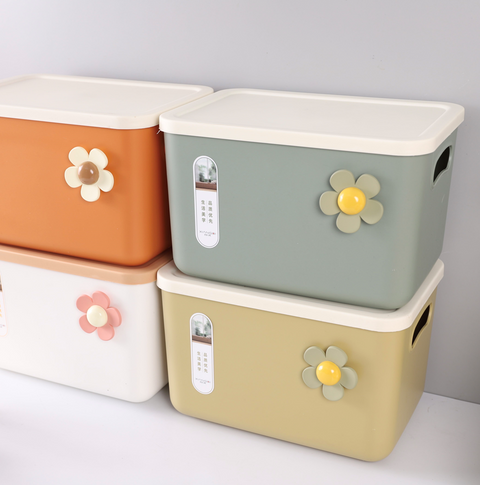 Decorative box for storage with floral decoration