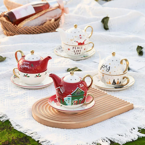 Новорічні чайні пари «Tea for One» чотирьох малюнків на пікніку