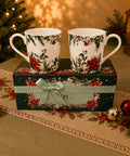 Новорічні чашки «Poinsettia» на святковому столі