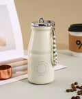 Молочний термос для води «Milk Bottle» у формі пляшки з ремінцем на карабіні